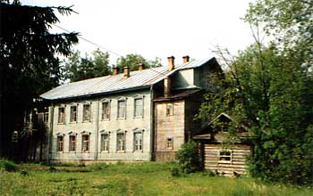 Das Haupthaus mit Studios